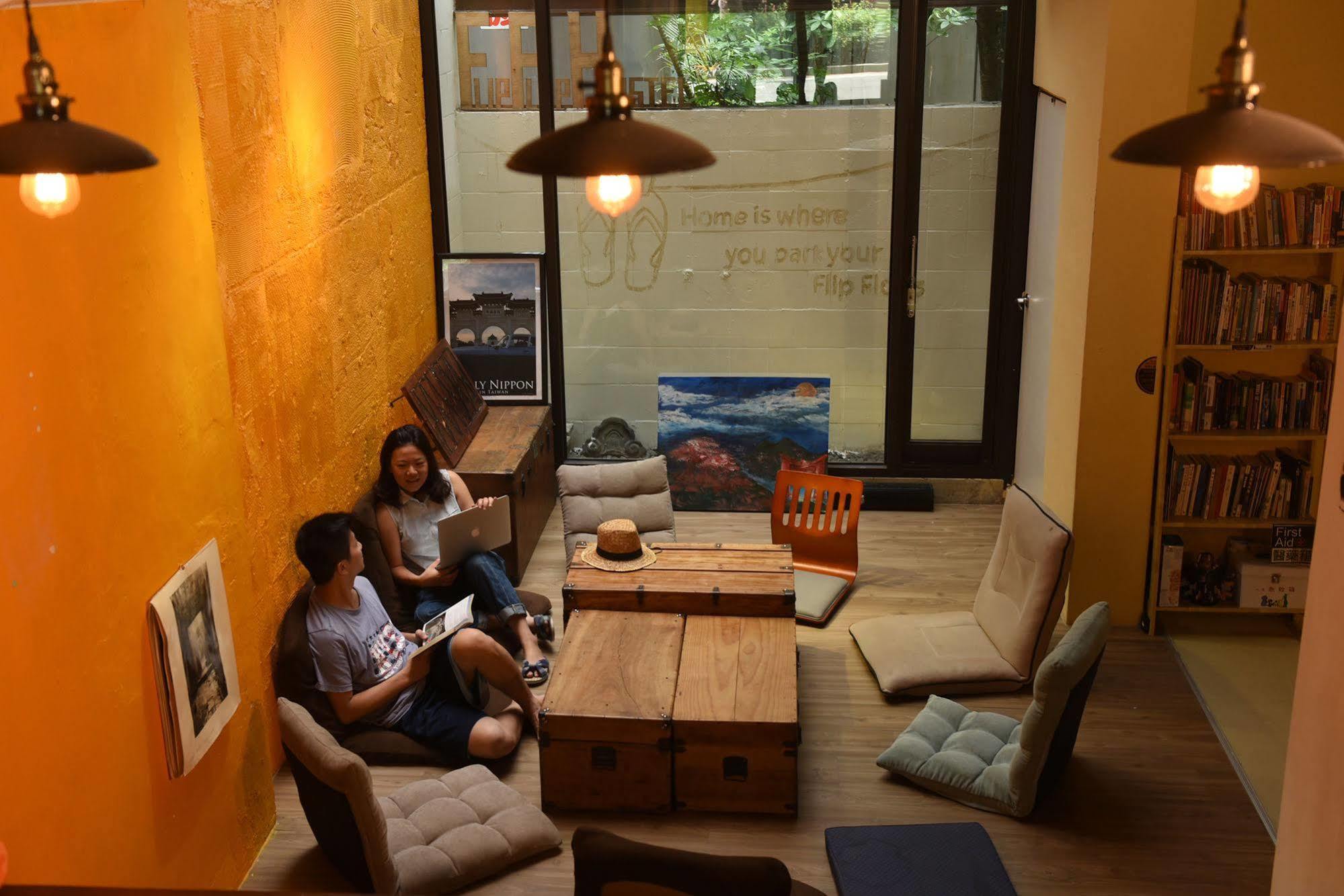 טאיפיי Flip Flop Hostel - Main Station מראה חיצוני תמונה